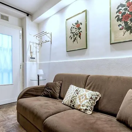 Lovely Apartment Ground Floor Colosseo Wi-Fi Ac Rome Exterior photo