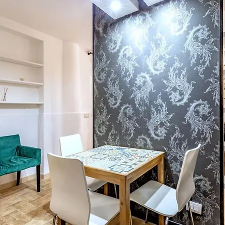Lovely Apartment Ground Floor Colosseo Wi-Fi Ac Rome Exterior photo