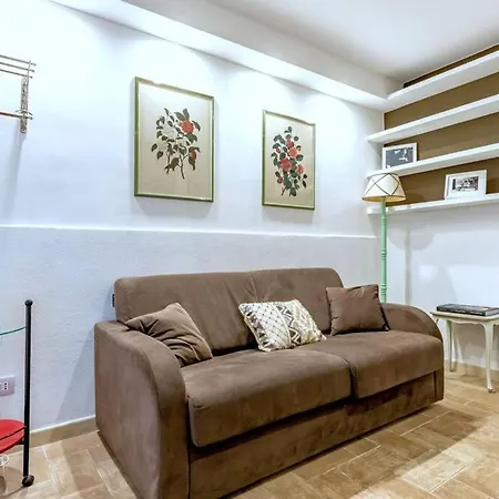 Lovely Apartment Ground Floor Colosseo Wi-Fi Ac Rome Exterior photo